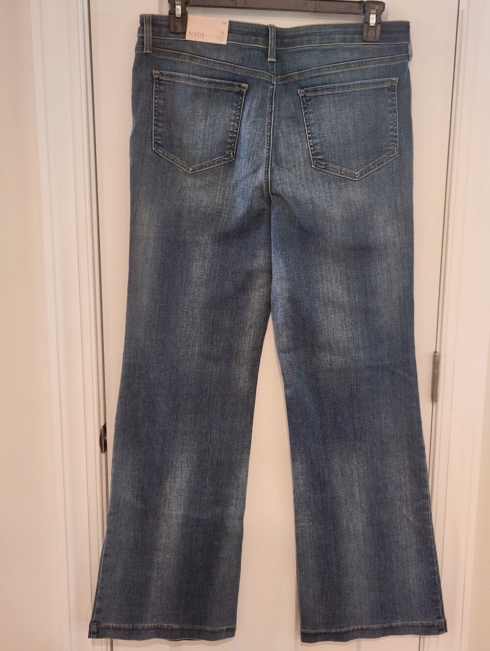 NYDJ Teresa Jean Sz 14 - Picture 4 of 15